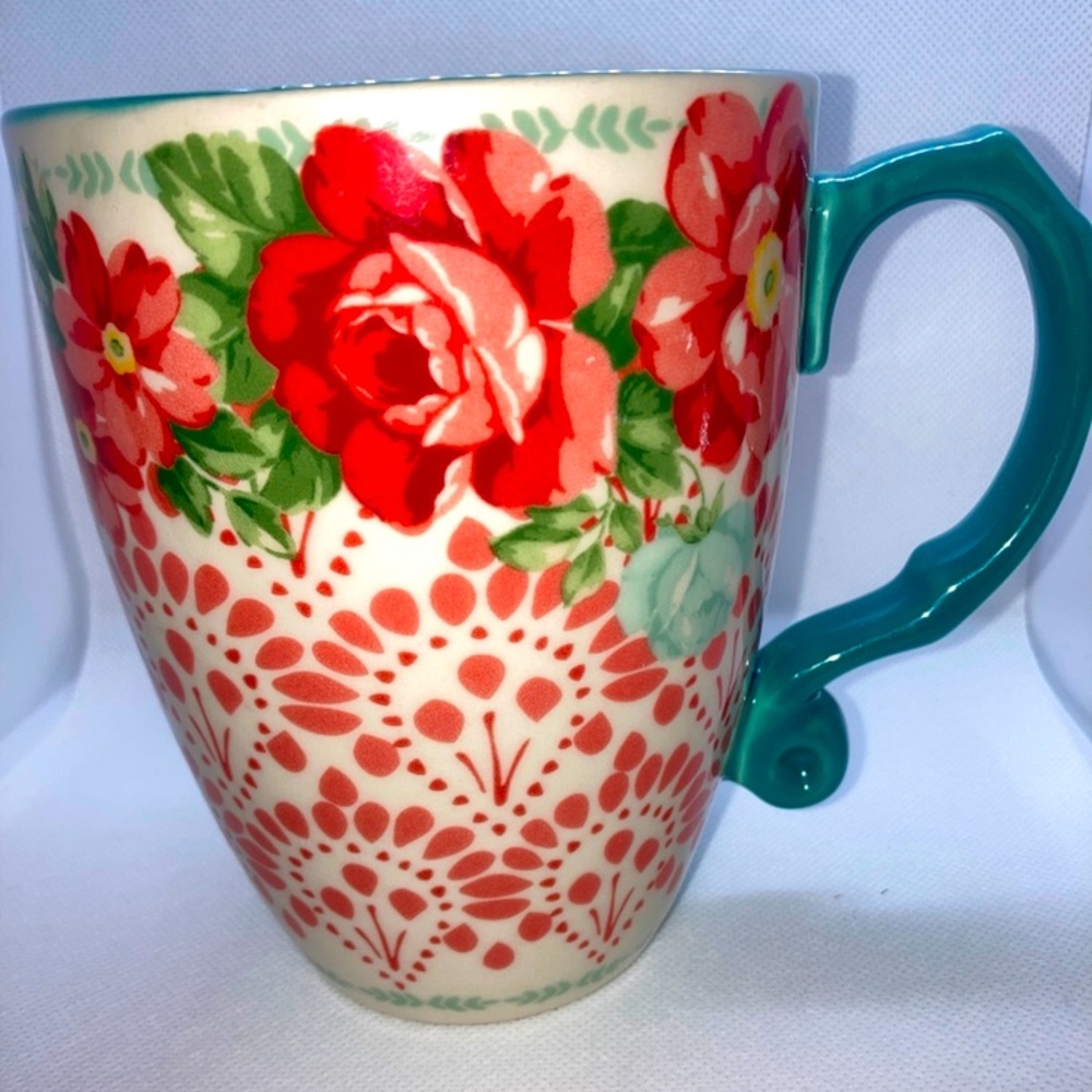 The Pioneer Woman Vintage Floral 28 oz. Turquoise Extra Large Stoneware Mug